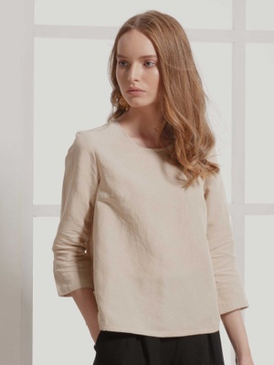 Creamy blouse with a sleeve three quarters, XS/S