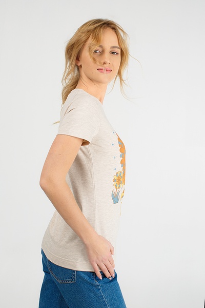 Бежевая футболка женская с львенком, S
