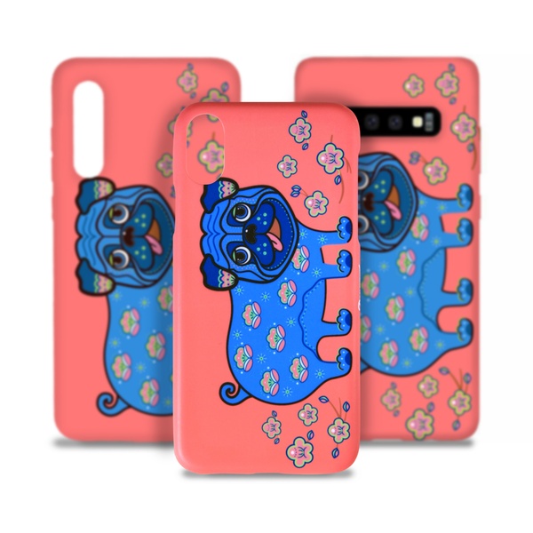 The phone case "Apricot pug"