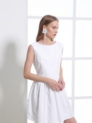 Белое короткое платье, S/M