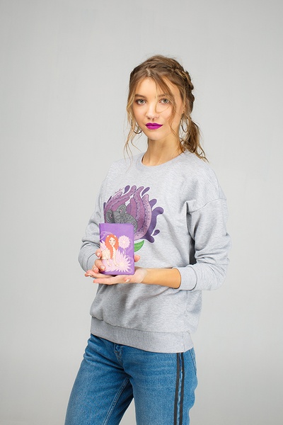 Grey women's sweatshirt with mouse