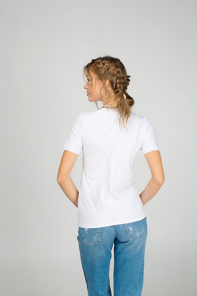 Белая женская футболка "Львица Леля", S
